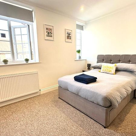 Spectacular Modern, Private Apartment,15 Mins To Central London Hendon Buitenkant foto